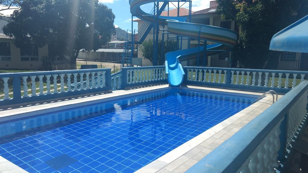 Pousada Clube Santa Cruz Santa Cruz de Minas Exteriör bild